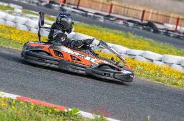 Οδήγηση Kart, Μονοθέσιου ή Διθέσιου, στην πίστα «Go Kart Center»! Πάτα γκάζι και νιώσε την αδρεναλίνη σου στα ύψη! Οδήγηση Kart, Μονοθέσιου ή Διθέσιου, στην πίστα «Go Kart Center»! Πάτα γκάζι και νιώσε την αδρεναλίνη σου στα ύψη!