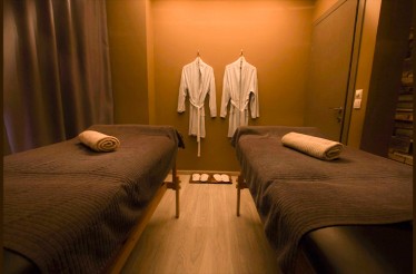 Prive Πακέτο 2 Ατόμων με Full Body Massage (60'), Κρασί & Φρουτοσαλάτα, σε έναν πολυτελή και βραβευμένο χώρο, στο Κέντρο της Θεσσαλονίκης! Prive Πακέτο 2 Ατόμων με Full Body Massage (60'), Κρασί & Φρουτοσαλάτα, σε έναν πολυτελή και βραβευμένο χώρο, στο Κέντρο της Θεσσαλονίκης!