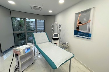 Άμεση Απώλεια Λίπους & Πόντων με 1 έως 3 Συνεδρίες Κρυολιπόλυσης & δυνατότητα συνδυασμού με Ραδιοσυχνότητες (RF) για Σύσφιξη, στην περιοχή Ιπποκρατείου! Άμεση Απώλεια Λίπους & Πόντων με 1 έως 3 Συνεδρίες Κρυολιπόλυσης & δυνατότητα συνδυασμού με Ραδιοσυχνότητες (RF) για Σύσφιξη, στην περιοχή Ιπποκρατείου!