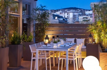 Γεύμα 2 Ατόμων με Πλήρες Μενού που περιλαμβάνει 2 Κυρίως Πιάτα, Σαλάτα, Ορεκτικό, Επιδόρπιο & Φιάλη Κρασί, στο «Aqua Lounge Bar Restaurant» του 4* Anatolia Hotel, στο Κέντρο της Θεσσαλονίκης! Γεύμα 2 Ατόμων με Πλήρες Μενού που περιλαμβάνει 2 Κυρίως Πιάτα, Σαλάτα, Ορεκτικό, Επιδόρπιο & Φιάλη Κρασί, στο «Aqua Lounge Bar Restaurant» του 4* Anatolia Hotel, στο Κέντρο της Θεσσαλονίκης!