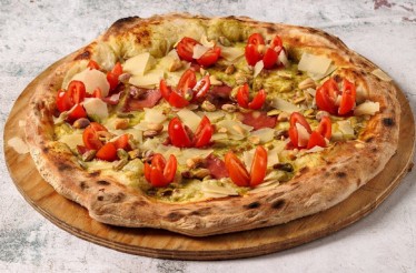 Delivery ή Τake Away: 1 Χειροποίητη Οικογενειακή Πίτσα 28cm ή 40cm με επιλογή ανάμεσα σε μία ευρεία γκάμα γεύσεων, στον Εύοσμο! Delivery ή Τake Away: 1 Χειροποίητη Οικογενειακή Πίτσα 28cm ή 40cm με επιλογή ανάμεσα σε μία ευρεία γκάμα γεύσεων, στον Εύοσμο!