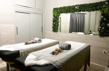 Χαλαρωτική Απόδραση για 2 Άτομα με Full Body Massage (60') σε Prive Διπλή Καμπίνα, με επιλογή από Relax ή Deep Tissue, στην Τσιμισκή! Χαλαρωτική Απόδραση για 2 Άτομα με Full Body Massage (60') σε Prive Διπλή Καμπίνα, με επιλογή από Relax ή Deep Tissue, στην Τσιμισκή!