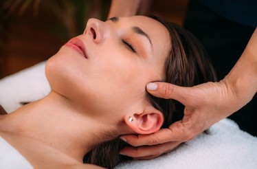 Anti-Stress Ιατρικό Massage (50') για 1 Άτομο σε Prive Ατομική Καμπίνα, για ανακούφιση από το άγχος της καθημερινότητας, στη Θέρμη! Anti-Stress Ιατρικό Massage (50') για 1 Άτομο σε Prive Ατομική Καμπίνα, για ανακούφιση από το άγχος της καθημερινότητας, στη Θέρμη!