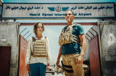 Από 3,5€ για Είσοδο 1 Ατόμου στην Ταινία «Επιχείρηση Καμπούλ», ένα στρατιωτικό θρίλερ βασισμένo στην αληθινή ιστορία του διοικητή Μοχάμεντ Μπιντά! Από 3,5€ για Είσοδο 1 Ατόμου στην Ταινία «Επιχείρηση Καμπούλ», ένα στρατιωτικό θρίλερ βασισμένo στην αληθινή ιστορία του διοικητή Μοχάμεντ Μπιντά!