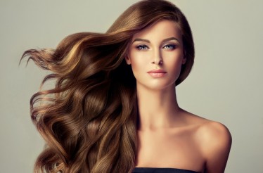 Λούσιμο, Χτένισμα, Θεραπεία Αναδόμησης και δυνατότητα για Κούρεμα, Βαφή, Ανταύγειες/Μπαλαγιάζ/Babylights, στο Παλαιό Φάληρο!