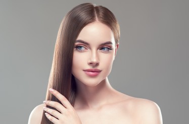 Κούρεμα, Χτένισμα (Απλό ή Βραδινό), Λούσιμο, Θεραπεία Ενυδάτωσης και Αναδόμησης Μαλλιών σε έναν εξειδικευμένο χώρο ομορφιάς, στο Αιγάλεω!