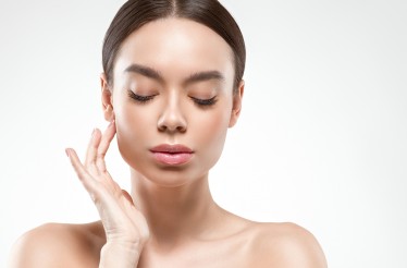 Δερμοαπόξεση με Διαμάντι ή Βαθύς Καθαρισμός Προσώπου με Ατμό ή Συνδυασμός των 2 Μεθόδων, στη Νεάπολη!