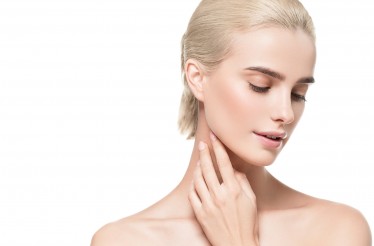 Συνεδρίες Δερμοαπόξεσης με Μικροκρυστάλλους, για μείωση ρυτίδων & δυσχρωμιών και αναζωογόνηση του δέρματος, στην περιοχή Αγίας Σοφίας!