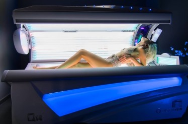 10 έως 100 λεπτά Solarium με το υπερσύγχρονο μηχάνημα Ultrasun Solarium Q14, για Ομοιόμορφο και Ασφαλές Μαύρισμα όλο τον χρόνο, στη Σταυρούπολη!﻿