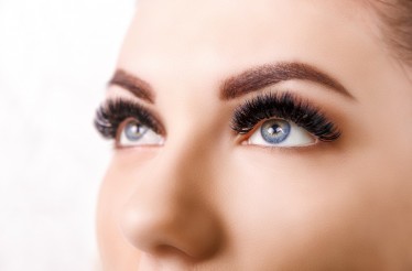 Lash Lift & Βαφή Βλεφαρίδων ή Εφαρμογή Brow Lift - Lamination & Βαφή Φρυδιών, με Θεραπεία Κερατίνης & δυνατότητα συνδυασμού, στην Ευκαρπία!
