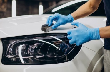 Κεραμική Επίστρωση σε Φώτα ﻿(εμπρός και πίσω) & σε όλα τα Τζάμια του Αυτοκινήτου, για ﻿υδρόφοβο αποτέλεσμα και εντυπωσιακή ανθεκτικότητα, στην περιοχή Βούλγαρη!