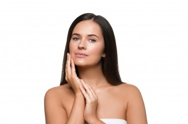 Αναίμακτη μη Επεμβατική (μη ενέσιμη) Microneedling Μεσοθεραπεία σε όλο το Πρόσωπο, για λαμπερό και ενυδατωμένο δέρμα με μείωση των ρυτίδων, στην Τσιμισκή!