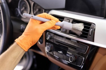 Συντήρηση Κλιματιστικού του Αυτοκινήτου σου με Συμπλήρωση - Αντικατάσταση Φρέον, στον Κολωνό!