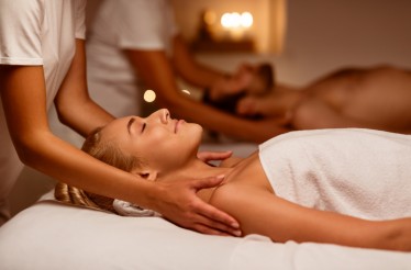 Μηνιαία έως 6μηνη Συνδρομή με Full Body Massage (60') για 2 Άτομα, σε Prive Διπλή Καμπίνα, με επιλογή από Relax | Deep Tissue | Hot Stones | Βεντούζες, στην Τσιμισκή!﻿