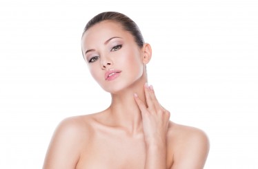 Συνεδρίες Δερμοαπόξεσης Προσώπου με Διαμάντι ή Μικροκρυστάλλους, για λείανση των ρυτίδων και αναζωογόνηση του δέρματος, στο Περιστέρι!