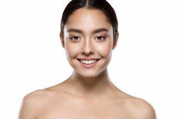 Ενυδατική & Αντιρυτιδική Θεραπεία Προσώπου & Λαιμού με Οξεά Φρούτων, στα Άνω Πατήσια!