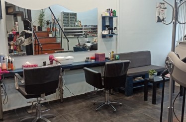 Λούσιμο, Χτένισμα, Θεραπεία & δυνατότητα για Κούρεμα, Βαφή, Ανταύγειες, Μπαλαγιάζ, Babylights, στην Κάτω Τούμπα!