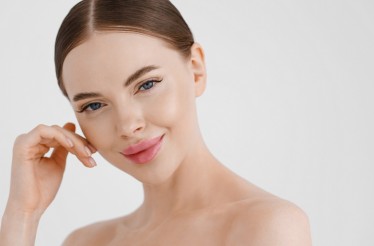 Μη επεμβατικό Lifting Προσώπου & Λαιμού με Ραδιοσυχνότητες (RF), για αντιμετώπιση της επιδερμικής χαλάρωσης & σύσφιξη, στην Τσιμισκή!