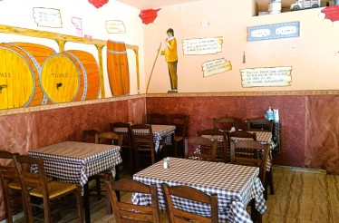 Γεύμα 2 Ατόμων με Ελεύθερη Επιλογή από τα πιο μερακλίδικα πιάτα κρεατικών και θαλασσινών, σε ένα ολοκαίνουργιο Παραδοσιακό Μεζεδοπωλείο, στα Διαβατά!