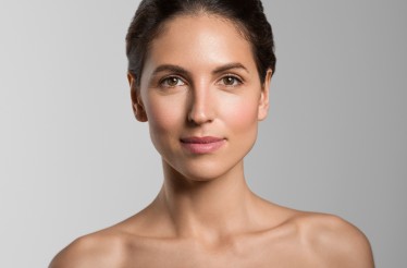 Θεραπεία HiFu σε όλο το Πρόσωπο & τον Λαιμό με δυνατότητα εφαρμογής και στο Ντεκολτέ, για λείανση των ρυτίδων, σύσφιξη & ανόρθωση, στην Τσιμισκή!