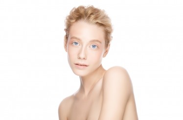 Μη Επεμβατική (Μη Ενέσιμη) Microneedling Μεσοθεραπεία Προσώπου με το Hydra Pen 4ης γενιάς, σε όλο το Πρόσωπο & τον Λαιμό, για Ανάπλαση, Αναζωογόνηση & Λάμψη, στην Αγίας Σοφίας!