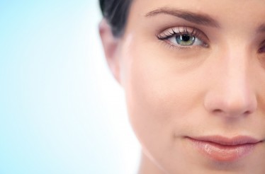 Συνεδρίες Δερμοαπόξεσης Προσώπου με Διαμάντι, για άμεσα αποτελέσματα σε προβλήματα ξηρότητας, γήρανσης και ακμής, στην Καλλιθέα!