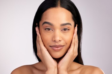 1 ή 2 Συνεδρίες Θεραπείας Hifu στο Πρόσωπο & τον Λαιμό με δυνατότητα Εφαρμογής και στο Ντεκολτέ, για Σύσφιξη, Ανόρθωση & ﻿Εξομάλυνση Ρυτίδων & Λεπτών Γραμμών, στον Πειραιά!