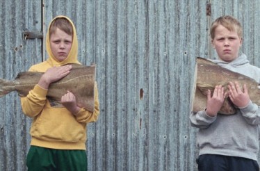 5€ για Είσοδο 1 Ατόμου στην Ταινία «Η Αγάπη που Απομένει», μία τρυφερή συλλογή στιγμών, που ενώνουν μία οικογένεια, ακόμη και υπό διάλυση, από τον Ιρλανδό ﻿Χλινούρ Πάλμασον!