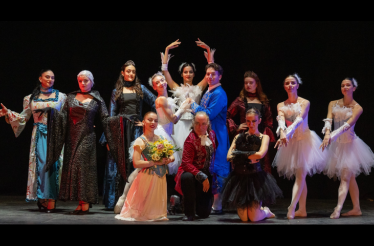 Χορευτική Θεατρική Παράσταση «Η Λίμνη με τους Κύκνους»! Μια εκρηκτική, χορευτική εκδοχή του κλασικού παραμυθιού, όπου το μπαλέτο συναντά το θέατρο & τη μουσική, στο Θέατρο Αθήναιον, από 22 Νοεμβρίου!