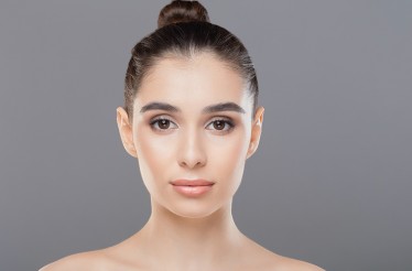 Αναίμακτη μη Επεμβατική (μη ενέσιμη) Μεσοθεραπεία με Dermapen στο Πρόσωπο, για μείωση των ρυτίδων και βαθιά ενυδάτωση της επιδερμίδας, στους Αμπελόκηπους!