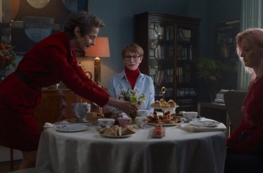 6€ από 8€ για Είσοδο 1 Ατόμου στην Ταινία «Father Mother Sister Brother», το νέο φιλμ του Τζιμ Τζάρμους που απέσπασε τον Χρυσό Λέοντα στο Φεστιβάλ Βενετίας!