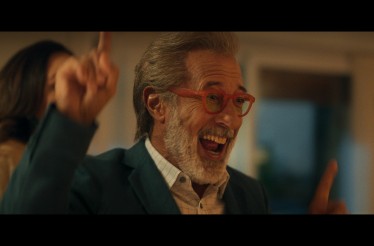 6€ από 8€ για Είσοδο 1 Ατόμου στην Ταινία «Homo Sapiens?», μια αιχμηρή κοινωνική σάτιρα των Μαριάνο Κον & Γκαστόν Ντουπράτ για την ανθρώπινη φύση, την εξουσία και τις αντιφάσεις του σύγχρονου κόσμου!
