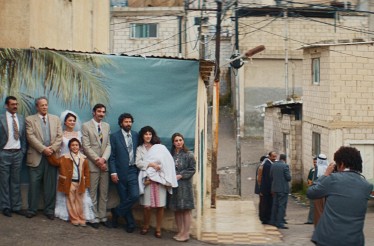 6€ από 8€ για Είσοδο 1 Ατόμου στην Ταινία «Στη Σκιά της Πορτοκαλιάς», το παλαιστινιακό οικογενειακό δράμα της Σερίν Ντάμπις που κέρδισε το Βραβείο Κοινού στο φετινό Φεστιβάλ Θεσσαλονίκης!