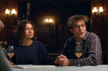 6€ για Είσοδο 1 Ατόμου στην Ταινία «The Drama», μια σκοτεινή, σατιρική ματιά του Κρίστοφερ Μπόργκλι στις ανθρώπινες σχέσεις και την ανάγκη για προσοχή!