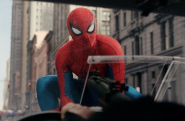 6€ από 8€ για Είσοδο 1 Ατόμου στην Ταινία «Spider-Man: Καινούργια Μέρα», την επιστροφή του αραχνοήρωα σε μια νέα κινηματογραφική περιπέτεια της Marvel, ανοίγοντας ένα νέο κεφάλαιο στη ζωή του Πίτερ Πάρκερ!