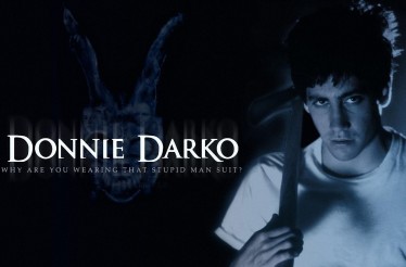 5€ από 7€ για Είσοδο 1 Ατόμου στην Ταινία «Donnie Darko», το απόλυτο cult classic των 00's και μία από τις πρώτες ταινίες του Τζέικ Τζίλενχαλ!