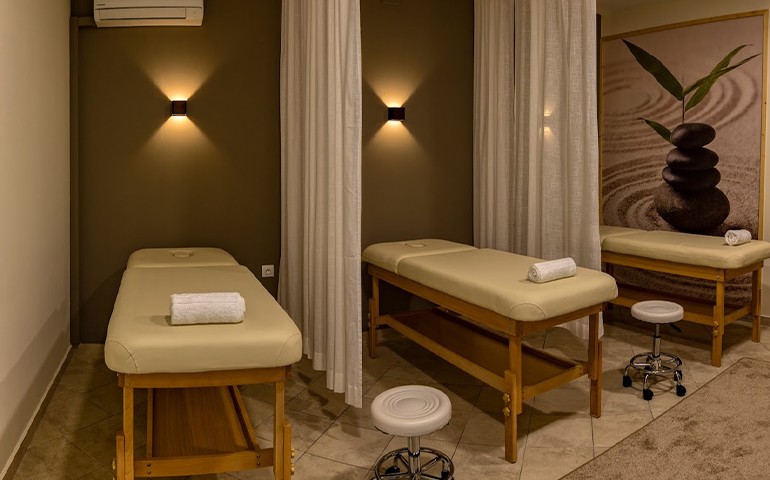 Από 34,90€: Full Body Massage & Head/Foot Massage, Σάουνα | Σαλαμίνα