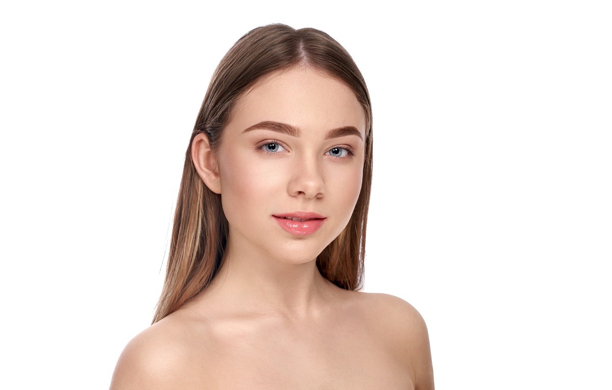 Από 29,90€: Συνεδρίες Microneedling σε Πρόσωπο & Λαιμό | Καλλιθέα