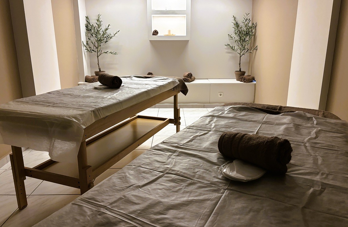 Από 54,90€: Massage 2 Ατόμων & Head ή Foot Massage | Πειραιάς